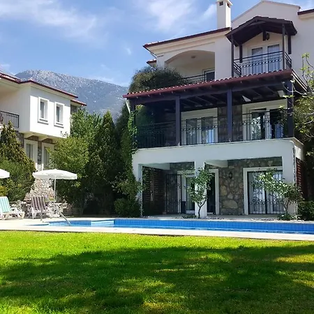 Villa To Rent In Hisaronu Fethiye Fiesta Villa 2 Cedit